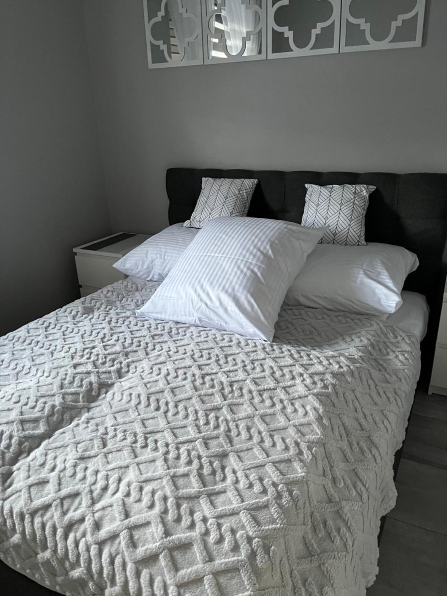 שצ'קלארסקה פוראובה Apartament Esensja III מראה חיצוני תמונה